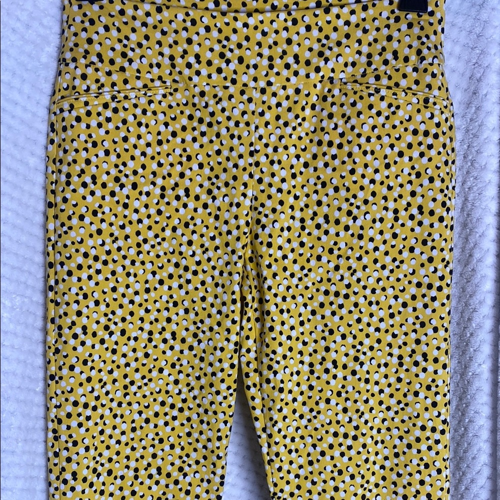 Attyre New York Yellow Polka Dot Stretchy Pants